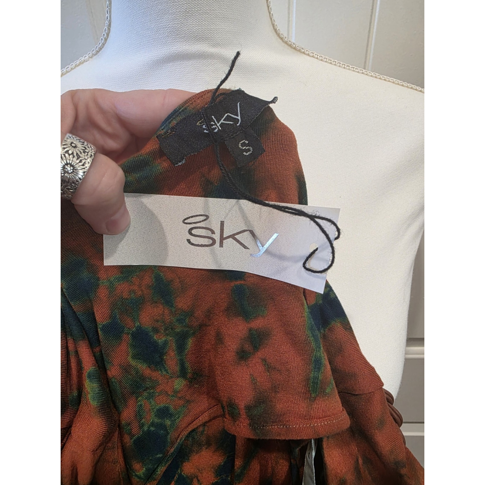 Sky Women's Braided Leather Accent Maxi Orange Blue Tie Dye Size S NWT Halter - Picture 7 of 7